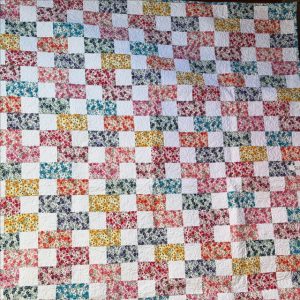 Brick Layer spring flower quilt